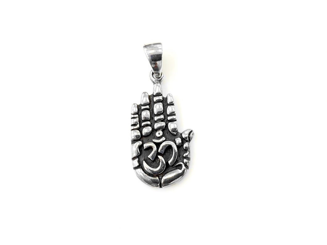 Pingente Mão de Hamsa Om Médio escurecido - Prata 925