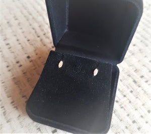 Brinco Infantil Uma Navete Zircônia Pequena - Ouro 18k