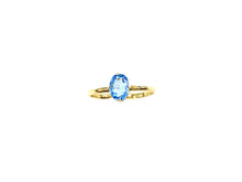 Carregar imagem no visualizador da galeria, Anel Topázio Azul Oval - Ouro 18k
