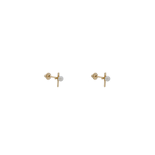 Carregar imagem no visualizador da galeria, Brinco Infantil Cruz com Pérola - Ouro 18k
